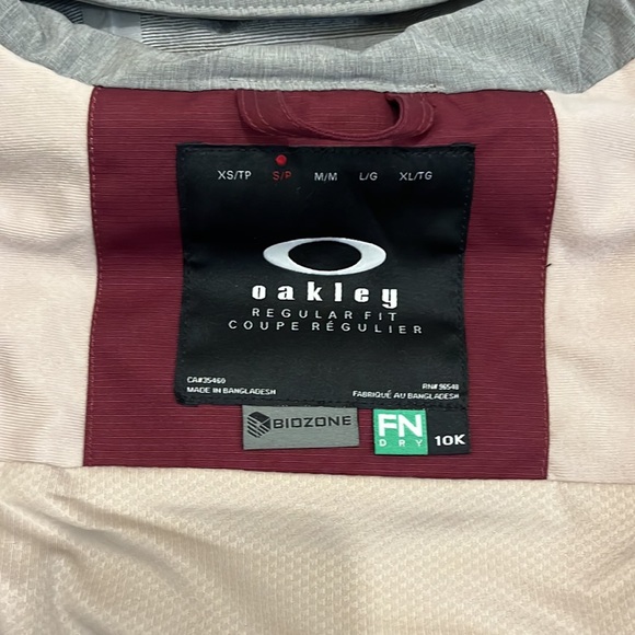 Oakley Biozone Insulated Ski Jacket - Picture 4 of 5